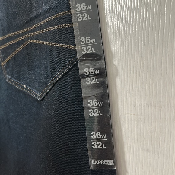 Express Jeans. - Picture 7 of 9